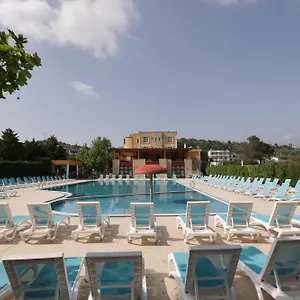 https://resort-mema.hotels-in-tirana.com